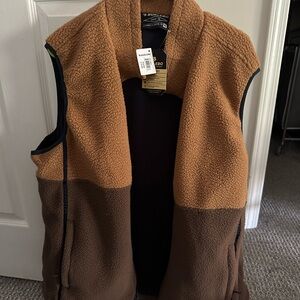 Burlebo Two-Tone Brown Fleece Montana Vest - Men's